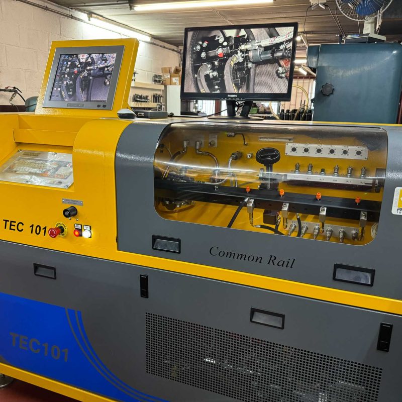 Une machine jaune